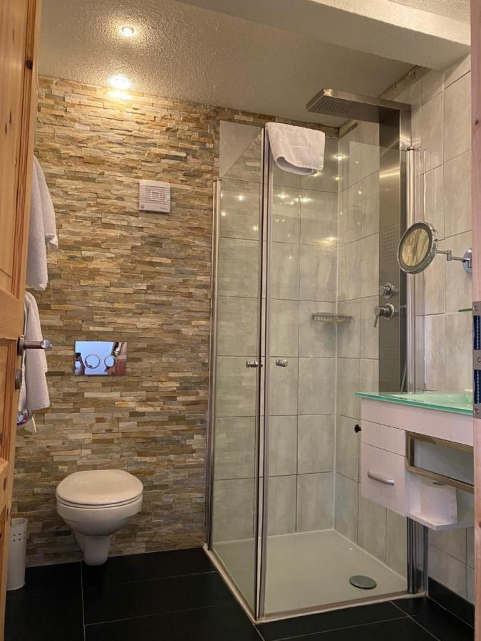 Hotel Hirschen Menzenschwand-Hinterdorf Kültér fotó