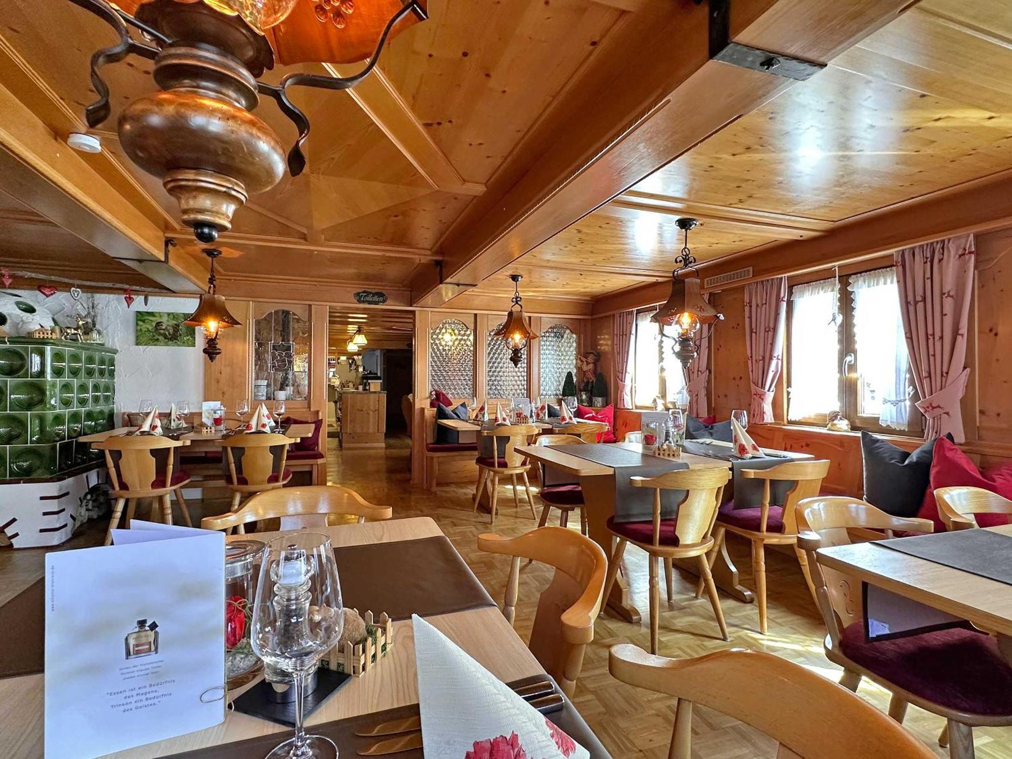 Hotel Hirschen Menzenschwand-Hinterdorf Kültér fotó
